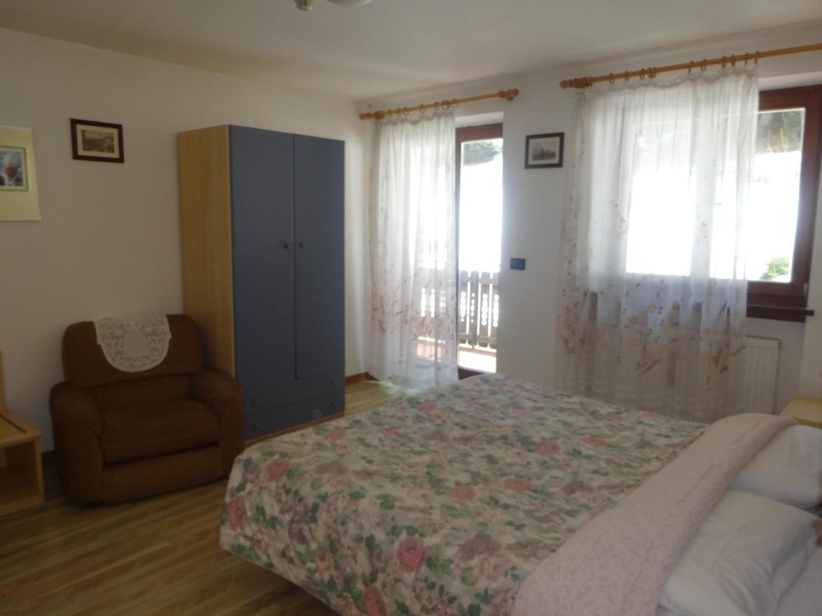 Hotel Genzianella Presenaio Kültér fotó
